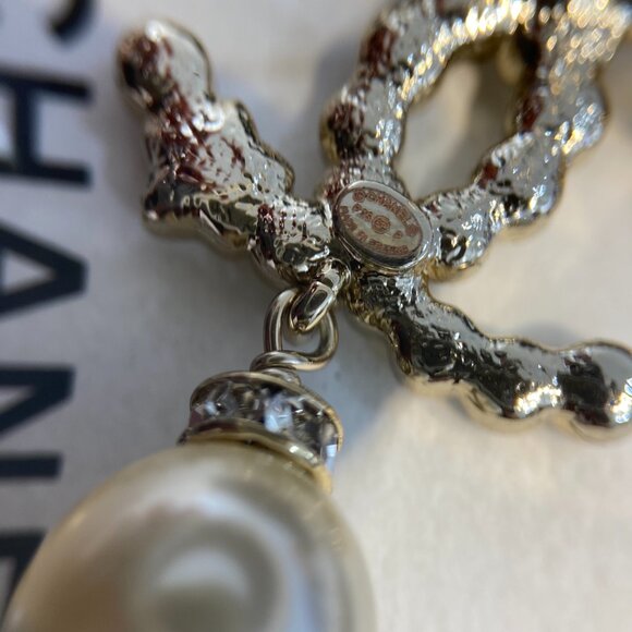 Authentic Chanel CC Logo Crystal Pave Faux Pearl Dangle Earrings - Picture 5 of 6